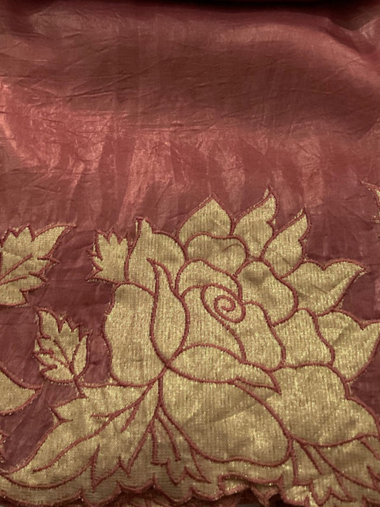 🌺 Radiant Rose Gold Crystal Crush Saree with Zari Embroidery 🌺