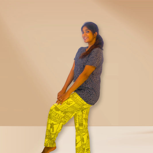 काले रंग के साथ फ्लैक्स पीला, टेक्स्ट और ग्राफिक्स प्रिंट के साथ एम एंड एम नाइट ड्रेस (कॉपी)