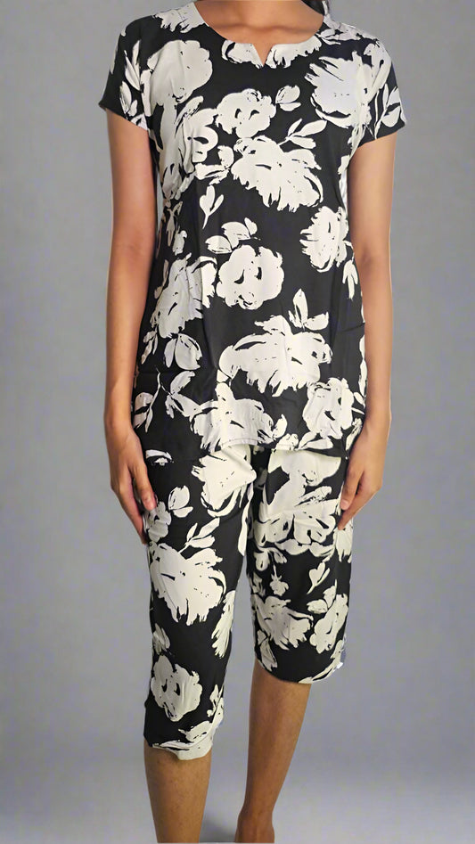 मिकी माउस मिक्स एंड मैच नाइट ड्रेस