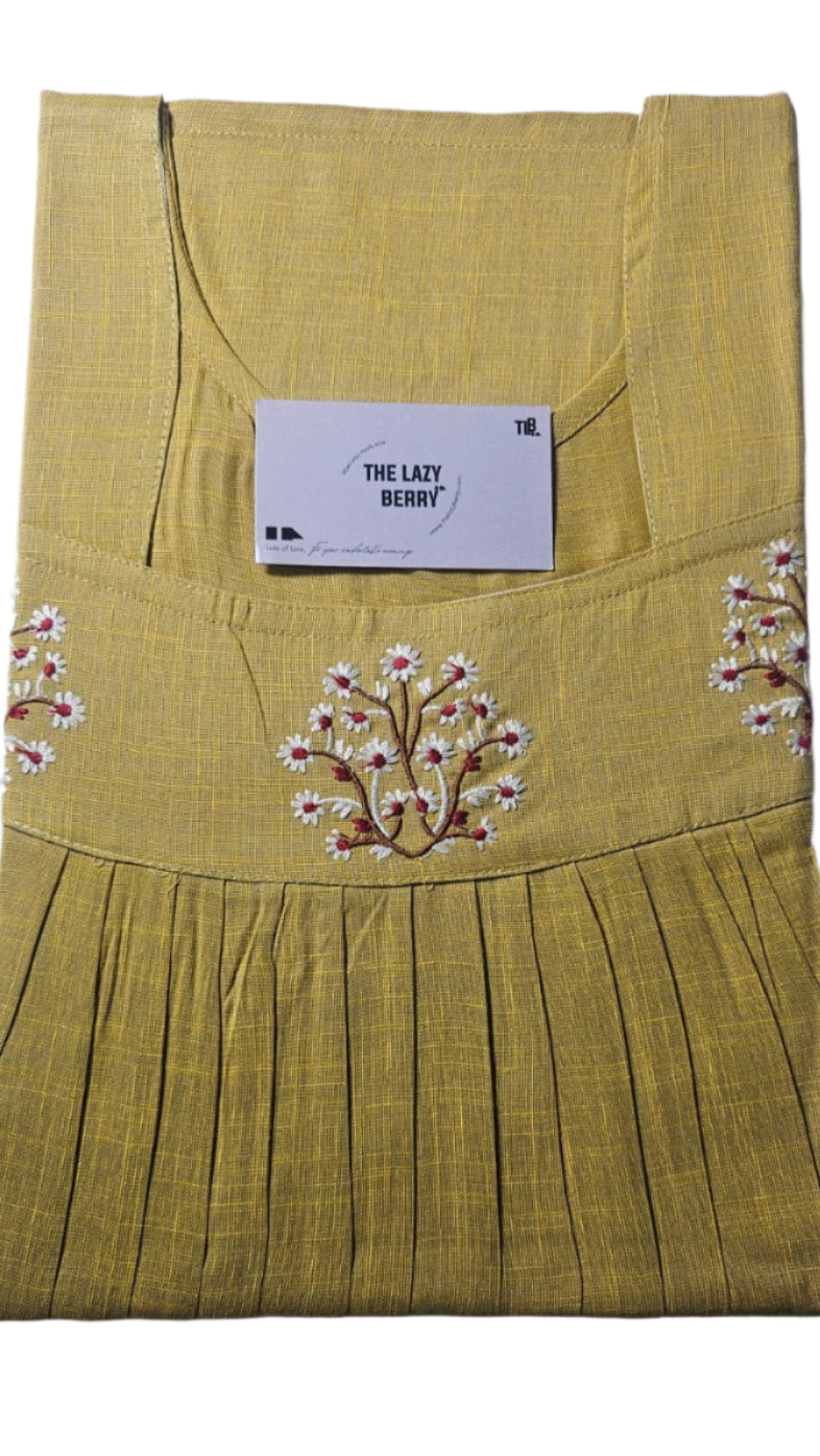 🌸 Elegant Mulmul Cotton Comfort Nightie – Soft, Stylish & All-Season Wear 🌸