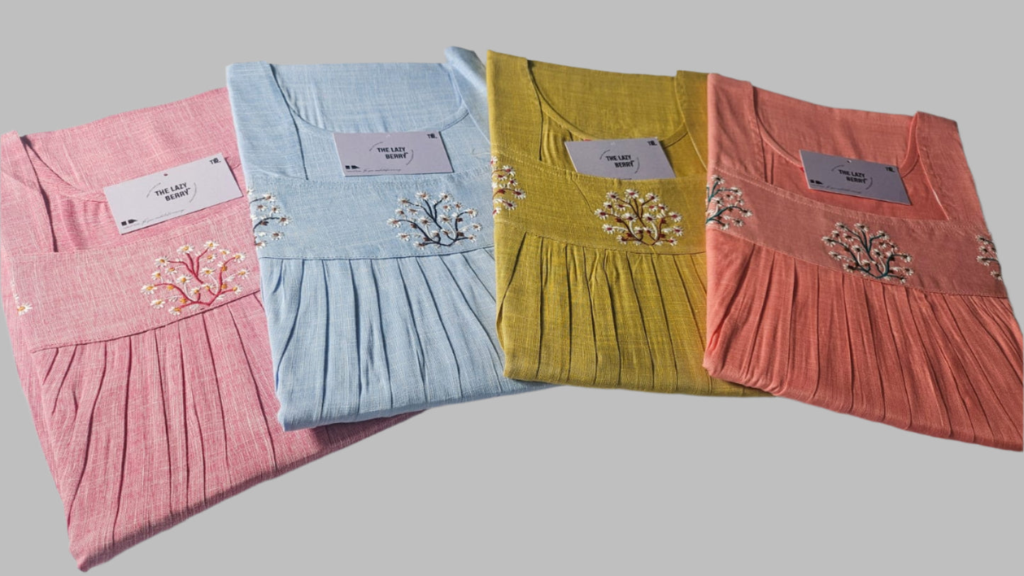 🌸 Elegant Mulmul Cotton Comfort Nightie – Soft, Stylish & All-Season Wear 🌸