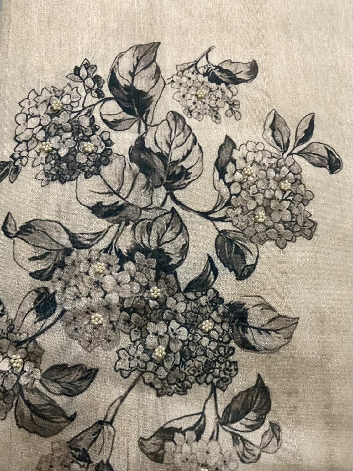 🌿 Elegant Tussar Silk Saree with Floral Embroidery 🌿