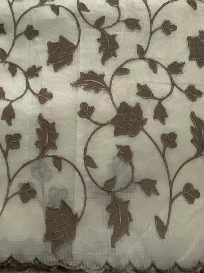 🌿 Classic Kota Silk Saree – Off-White & Brown Embroidery 🌿