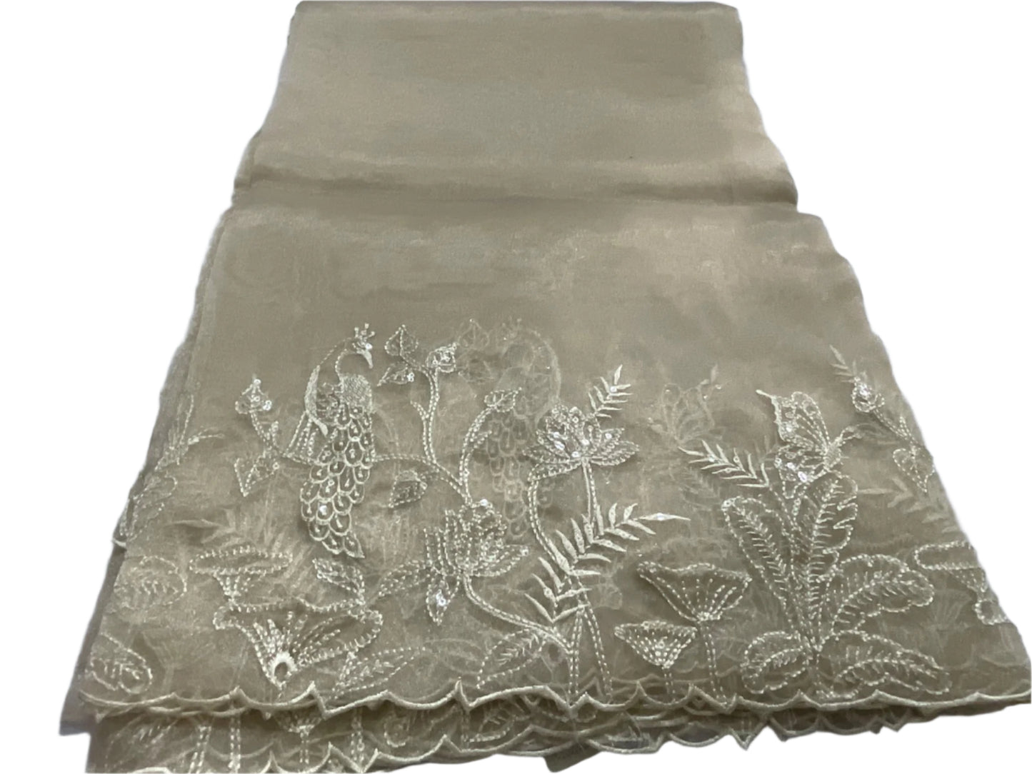 🌸 Elegant Embroidered Organza Saree – Timeless Grace 🌸