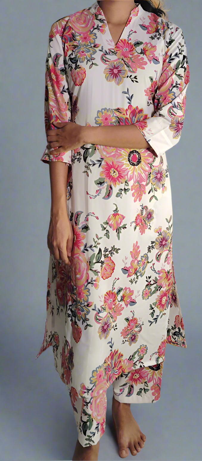 रंगीन अमूर्त पुष्प प्रिंट के साथ सफेद को-ऑर्ड सेट 