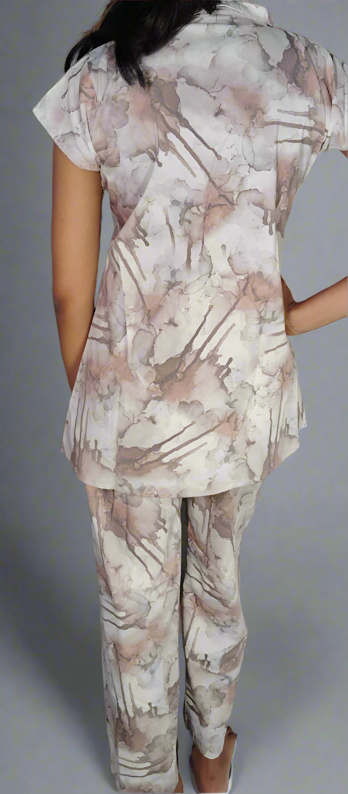 अमूर्त पशु प्रिंट को-ऑर्ड सेट